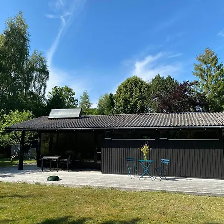 Feriehus By Sejero Bay With Natural Plot Højby