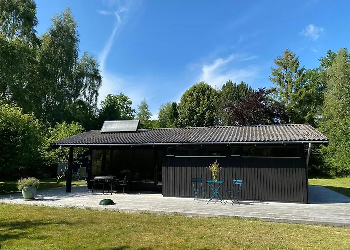 Hébergement de vacances By Sejero Bay With Natural Plot Højby